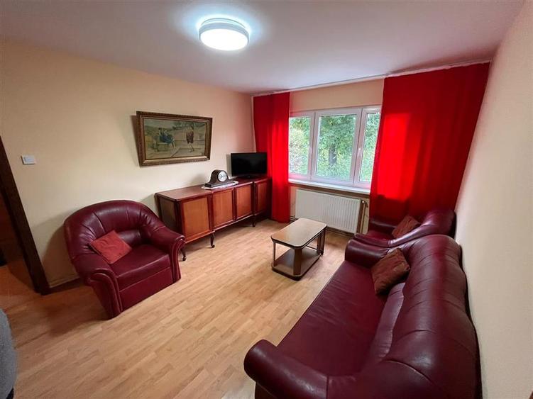 Apartament cu 2 camere semidecomandat în Astra
