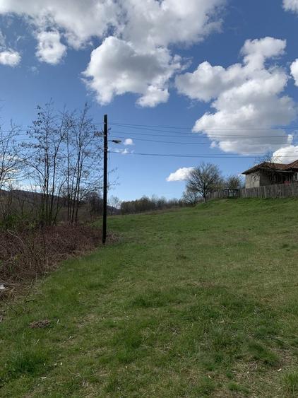 Teren de 1519 mp, în Central