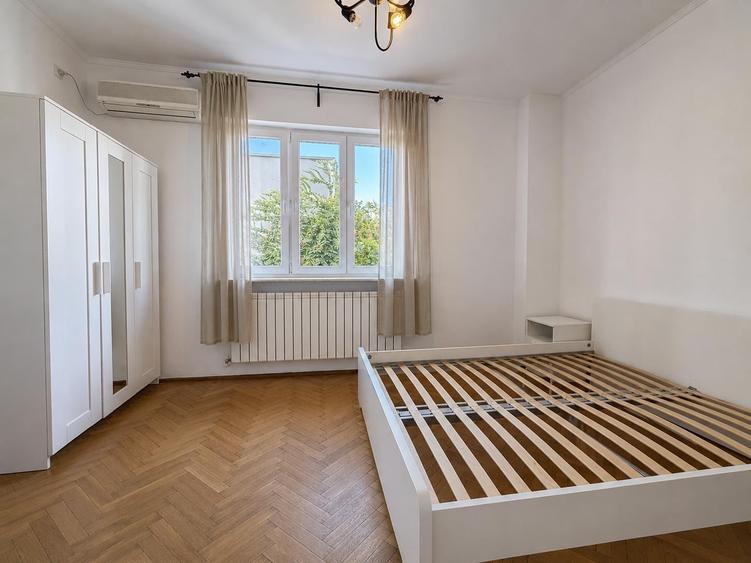 Apartament cu 4 camere decomandat în Dorobanți
