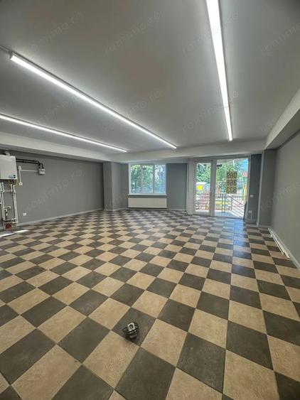 Spațiu comercial, de 55 mp, în Mihai Bravu