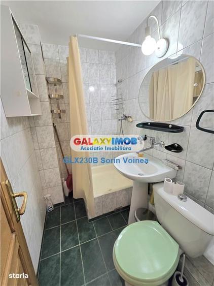 Apartament cu 4 camere decomandat, mobilat în Vitan