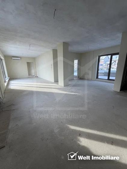 Apartament cu 3 camere semidecomandat, mobilat în Borhanci