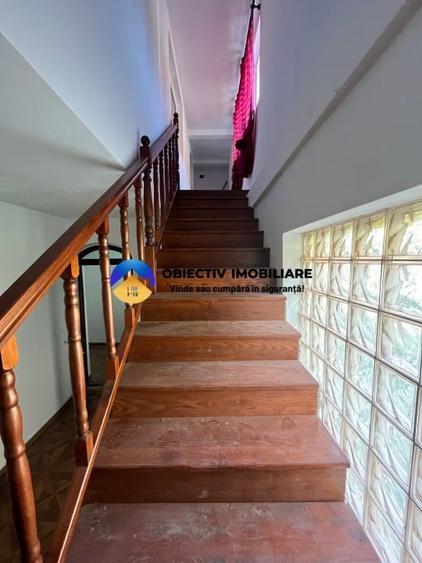 Casă individuală cu 6 camere cu Teren 878 Mp în Tarcău