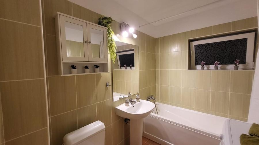 Apartament cu 2 camere decomandat în Pipera