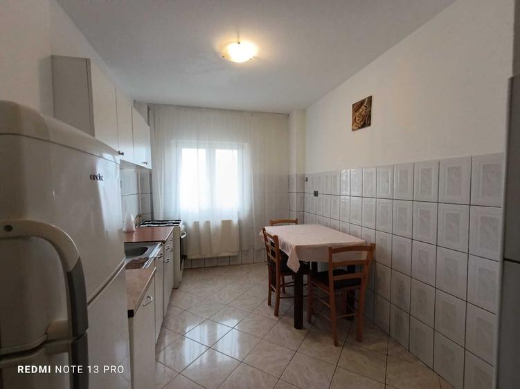 Apartament cu 2 camere decomandat în UTA