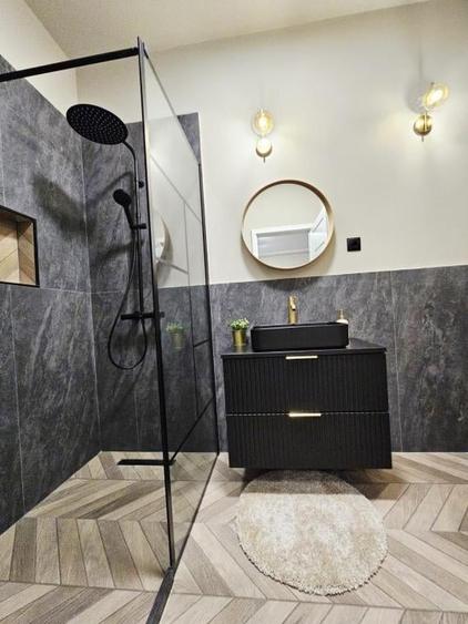 Apartament ultrafinisat cu 2 camere,etaj intermediar, zona eroilor - 17
