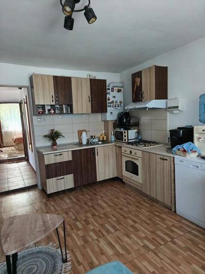 Casă cu Teren 1240 Mp în Central