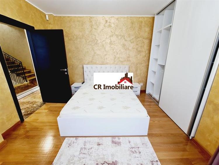 Casă individuală cu 7 camere cu Teren 800 Mp în Pantelimon
