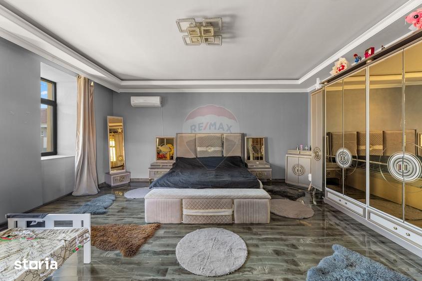 Casă cu 3 camere cu Teren 591 Mp în Vinga