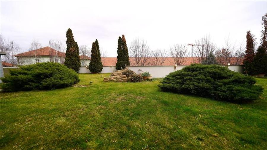 Apartament cu 3 camere decomandat în Calea Aradului