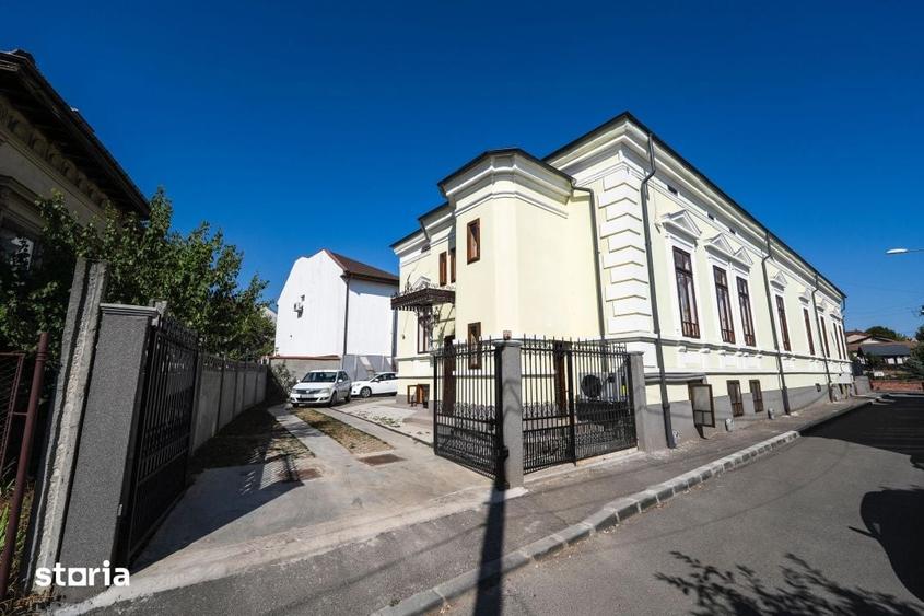 Spațiu comercial, de 329 mp, în Central