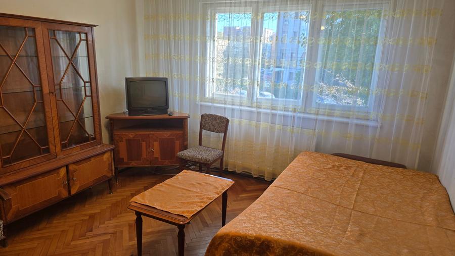 Apartament cu 2 camere semidecomandat în Mărăști