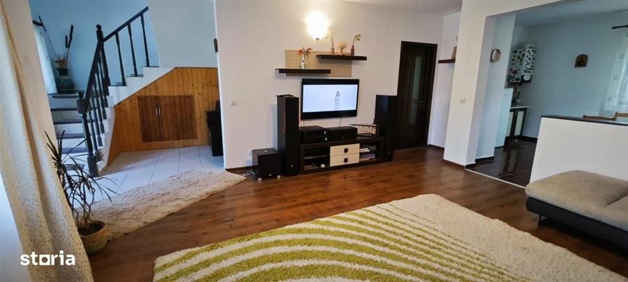 Apartament cu 4 camere în Todirel