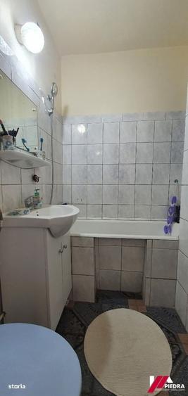 Apartament cu 2 camere decomandat în Cedonia