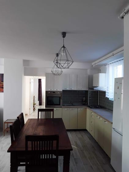 Apartament cu 2 camere semidecomandat în Militari