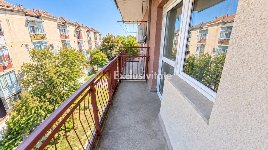 Apartament cu 2 camere decomandat, mobilat în Sud