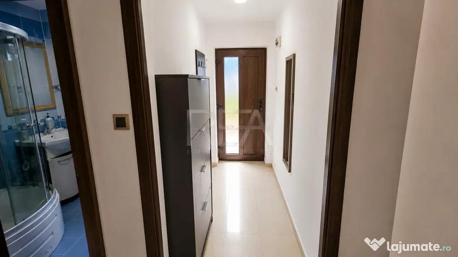 Apartament cu 3 camere semidecomandat în Vitan