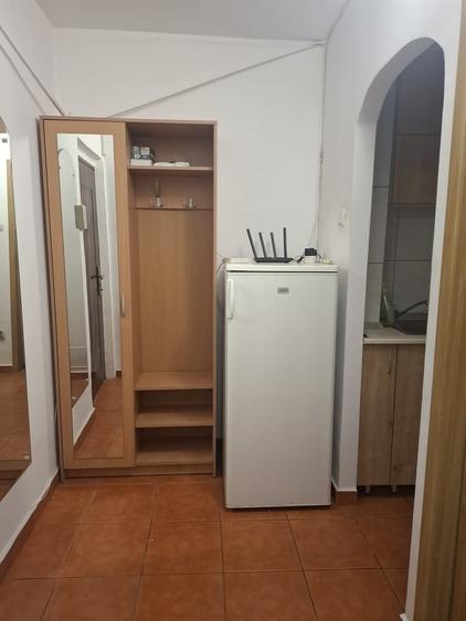 Garsonieră decomandată în Crângași