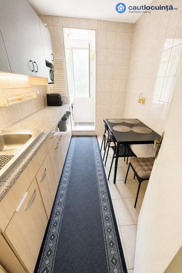 Apartament cu 3 camere decomandat în Alexandru Obregia