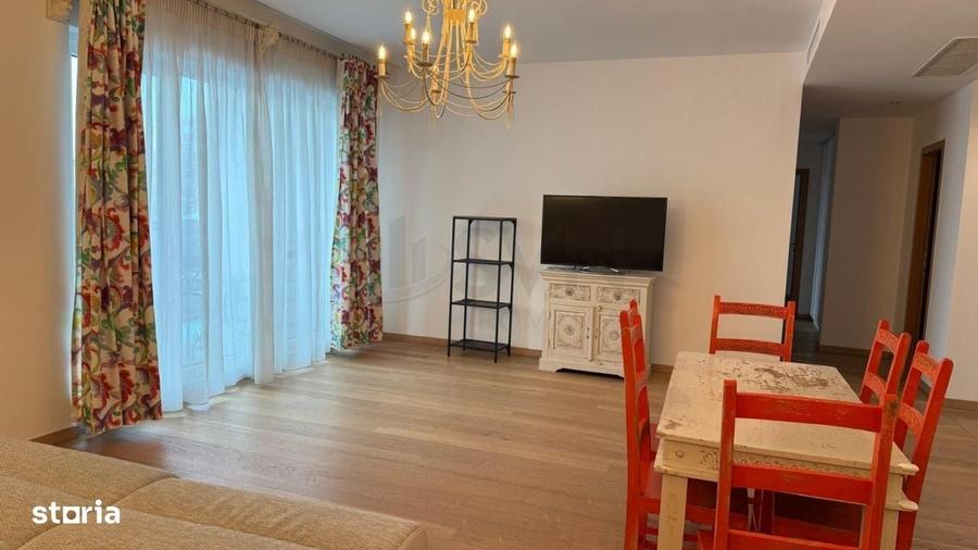 Apartament cu 4 camere în Aviatorilor