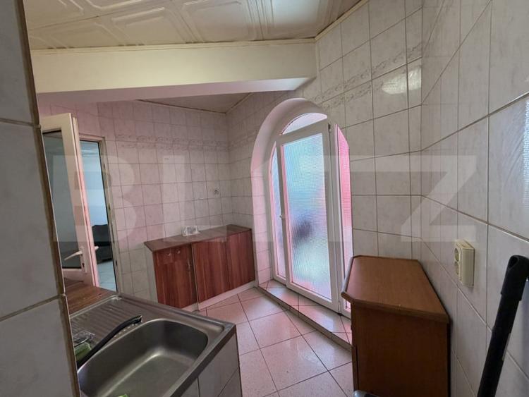 Apartament cu 3 camere de inchiriat - 13
