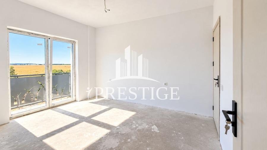 Apartament cu 3 camere decomandat în Turnișor