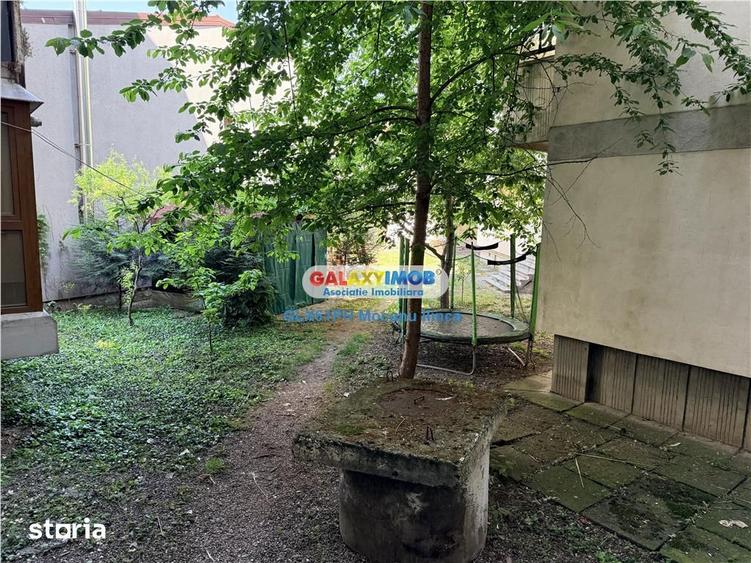 Apartament cu 2 camere semidecomandat, mobilat în Democrației