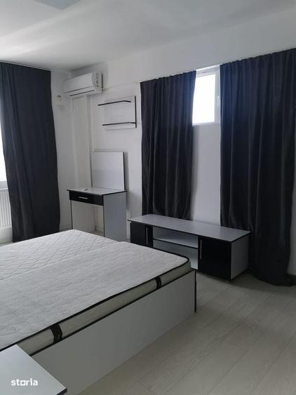 Apartament cu 3 camere decomandat în Ghencea