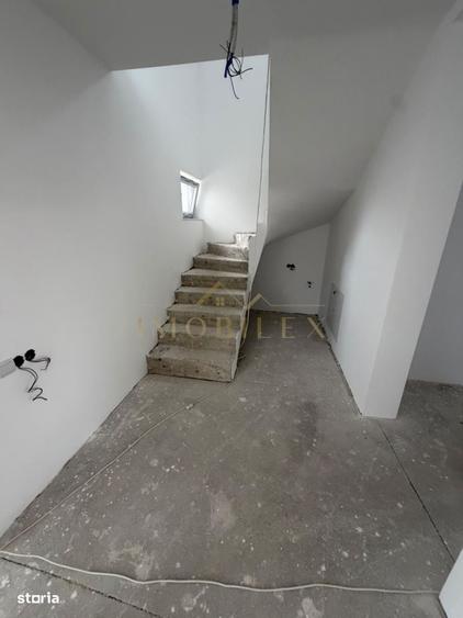 Casa individuala cu 4 camere + Garaj , zona linistita - 3