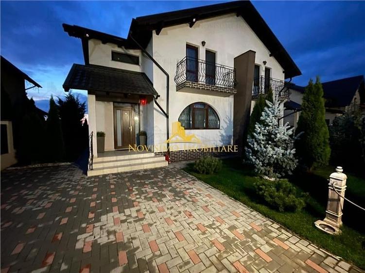 Duplex cu 3 camere cu Teren 250 Mp în Albert