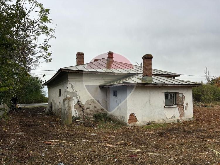 Teren Construcții intravilan de 7035 mp, în Butimanu