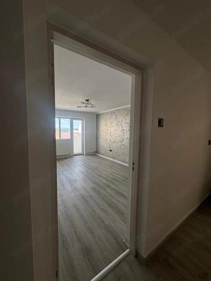 Apartament 2 camere Onesti, zona de sus - 9