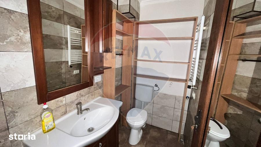 Casă cu 3 camere cu Teren 300 Mp în Iorga