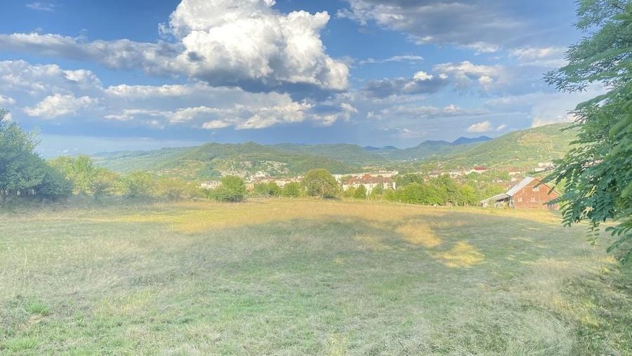 Spațiu comercial, în Brad