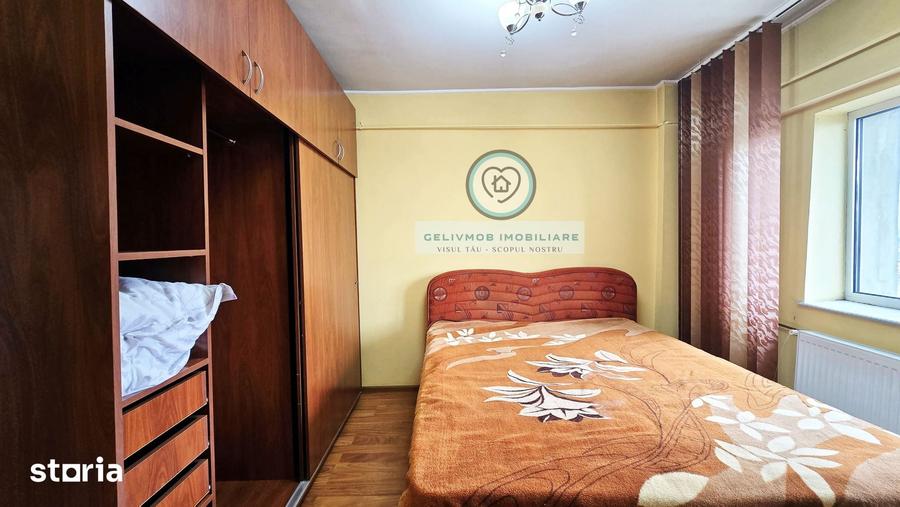 Apartament cu 3 camere decomandat în Cantacuzino