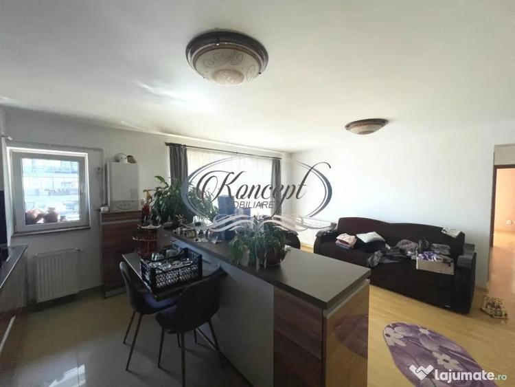 Apartament cu 3 camere semidecomandat, mobilat în Iris