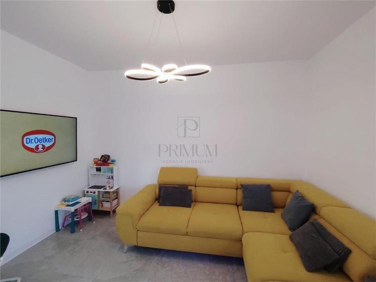 Duplex cu 4 camere cu Canalizare în Urseni