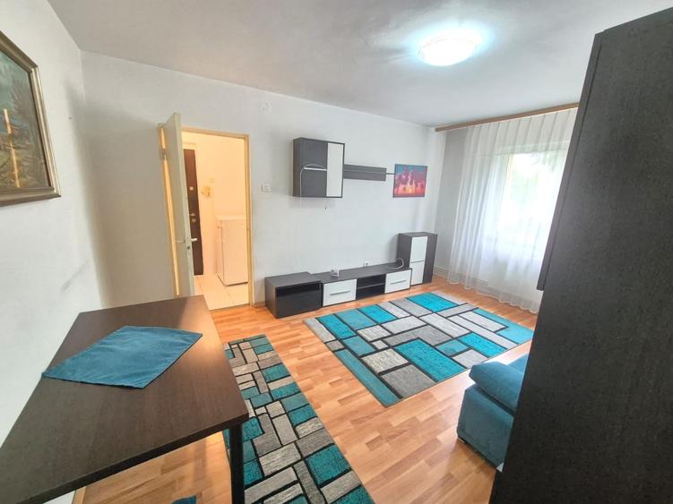 Inchiriere apartament  2 camere etajul 1  zona Florilor mobilat si utilat - 3