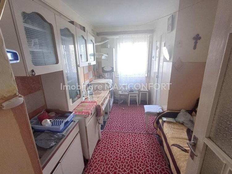 Apartament cu 3 camere în Călărași
