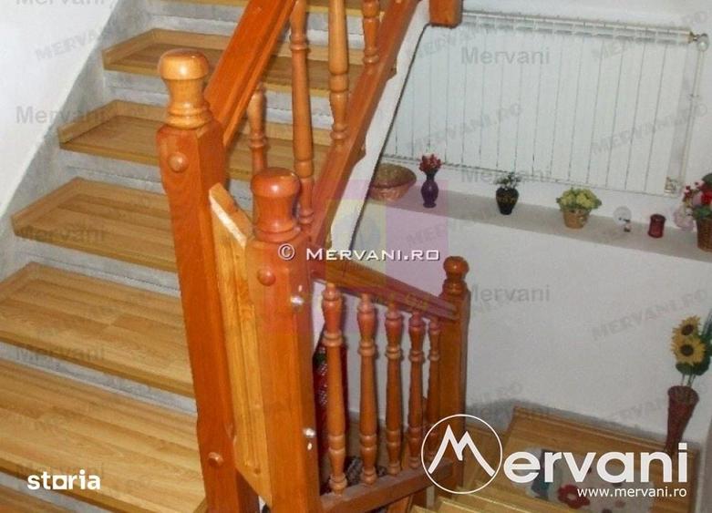 Casă cu 5 camere cu Teren 545 Mp în Bușteni