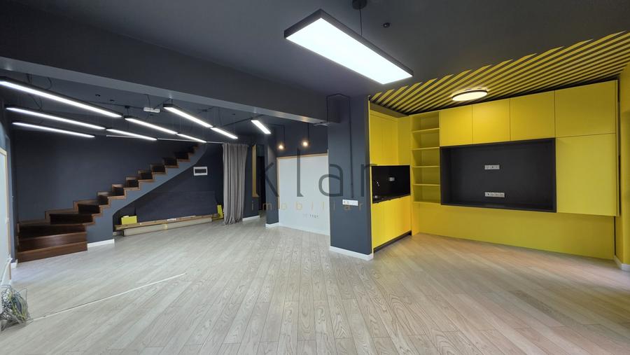 Casă individuală cu 14 camere cu Teren 600 Mp în Zorilor