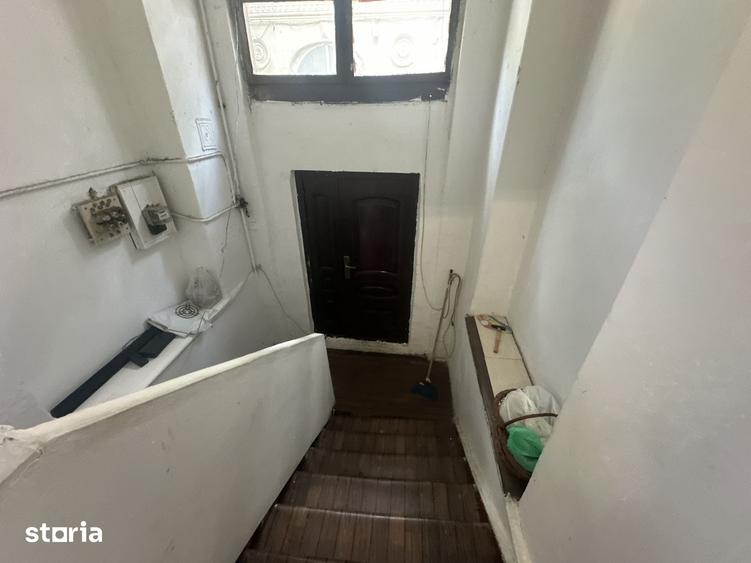 Apartament cu 7 camere în Centrul Civic