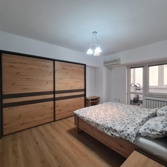 Apartament cu 3 camere decomandat, mobilat în Herăstrău — fotografia 1