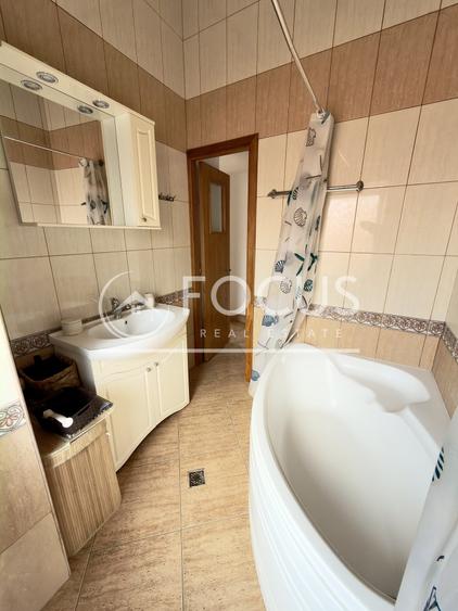 Apartament cu 4 camere circular, mobilat în Primăverii
