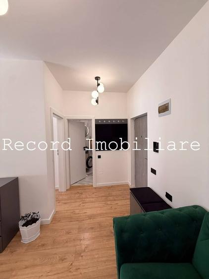 Apartament cu 2 camere semidecomandat în Florești