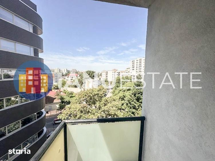 Apartament cu 2 camere decomandat în Decebal