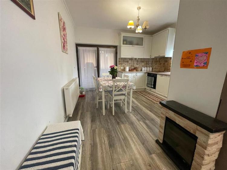 Casă cu 4 camere cu Teren 390 Mp în Oșorhei