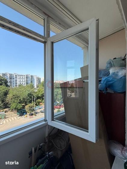 Apartament cu 4 camere în Berceni
