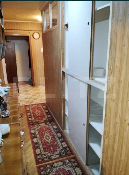 Apartament cu 4 camere decomandat, mobilat în Tudor