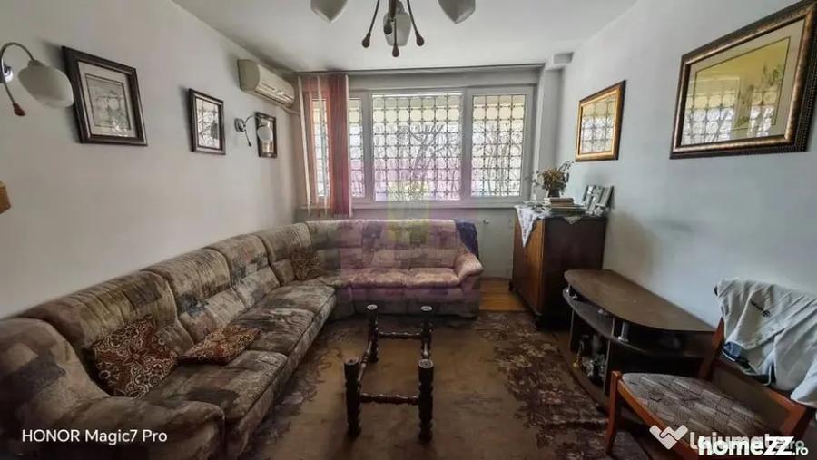 Apartament cu 2 camere semidecomandat în Lacul Tei